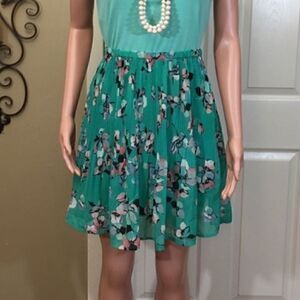 ELLE green floral print mini pleated skirt